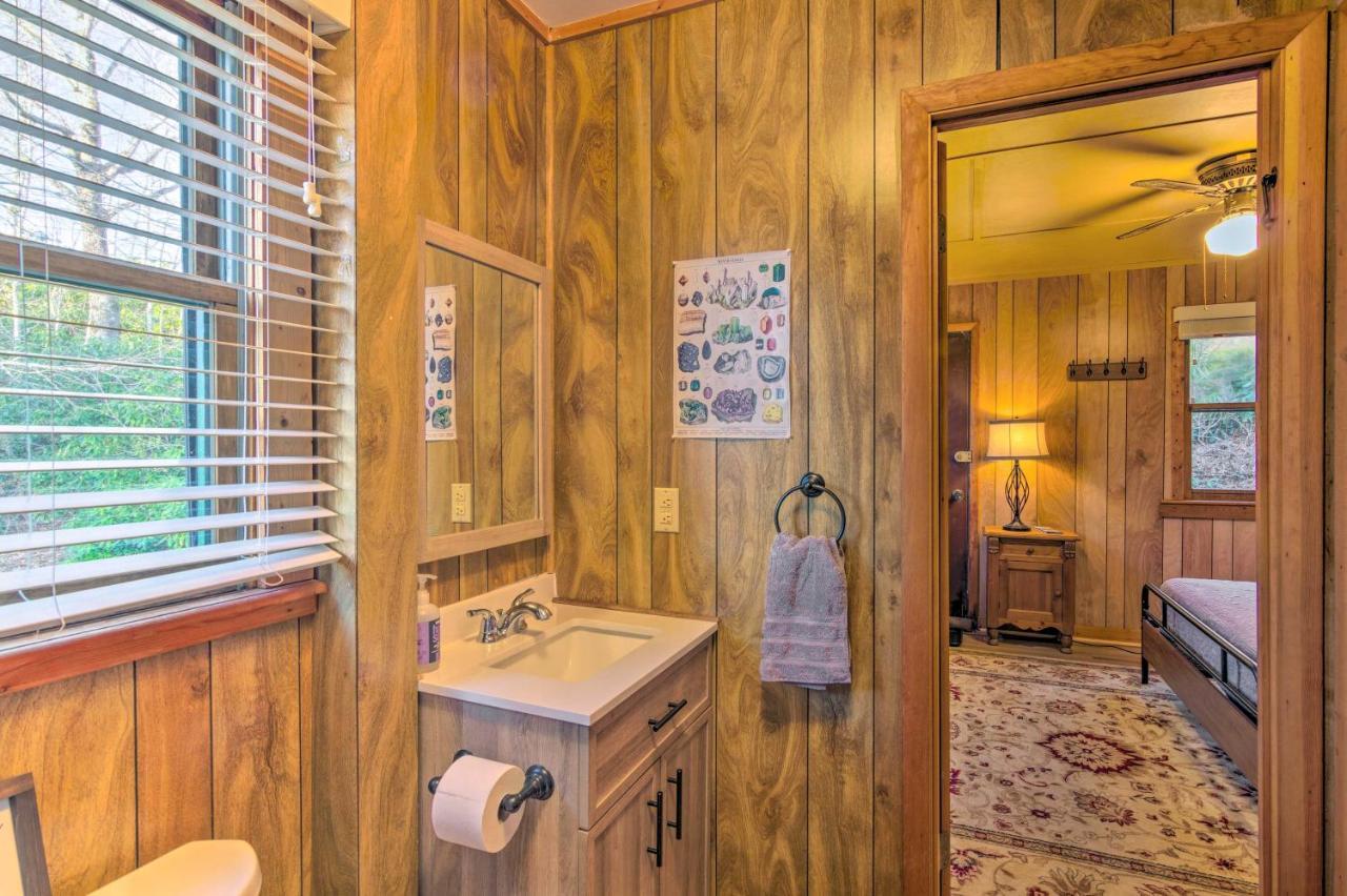 Peaceful Spruce Pine Cabin On 8 Acres With 2 Decks! Exterior foto